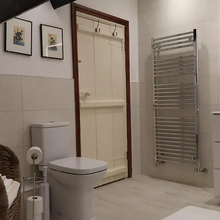 Ghyll Foot * Ambleside